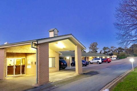 Golfview Motor Inn - Accommodation Bookings 1