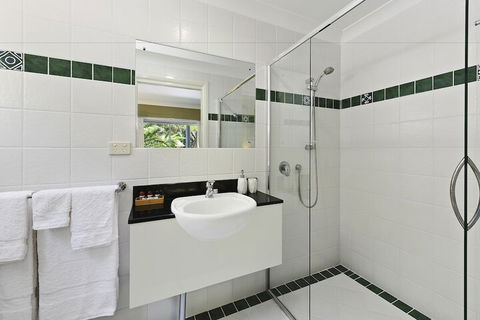 Azura Beach House B&B - Accommodation Bookings 6