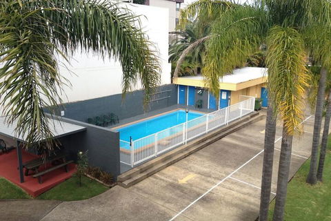 Waterview Holiday Apartments - Accommodation Bookings 2