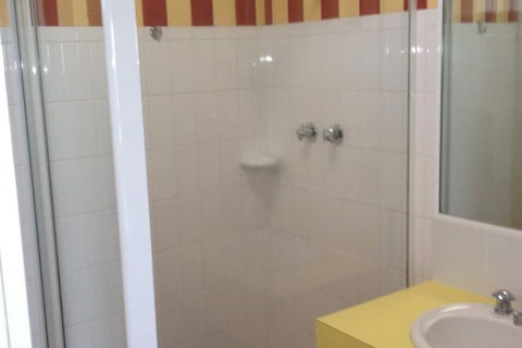 Waterview Holiday Apartments - Accommodation Bookings 4