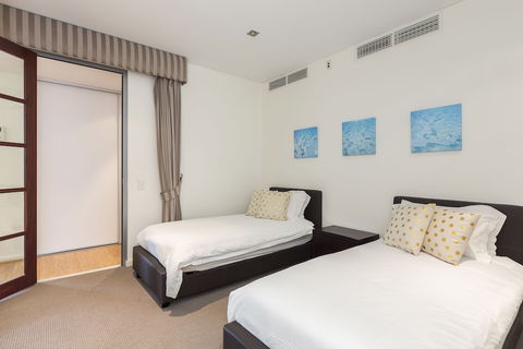 Gallery Serviced Apartments - Accommodation Bookings 4