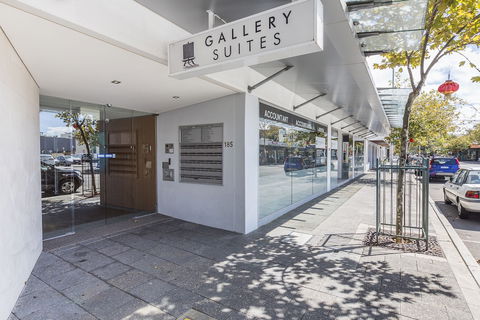 Gallery Serviced Apartments - Accommodation Bookings 1