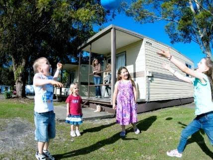 Aukaka Caravan Park - Accommodation Bookings 0