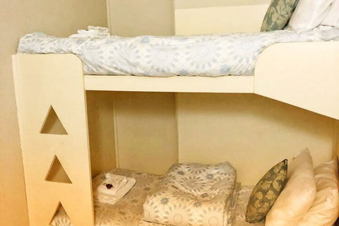Victoria & Albert Guesthouse - Accommodation Bookings 3
