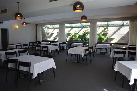 Spa Village Travel Inn - Accommodation Bookings 7
