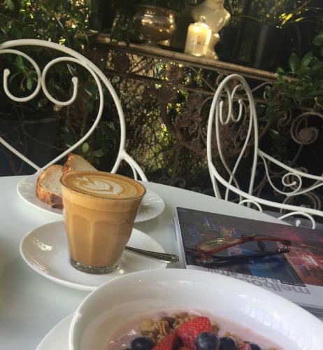 Andres Mews Luxury Serviced Apartments - Accommodation Bookings 5