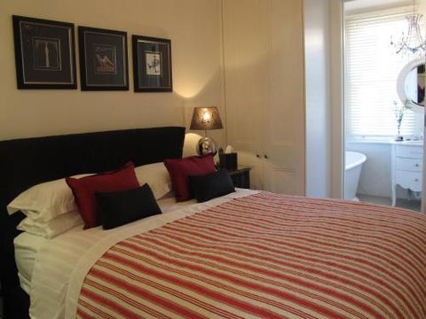 Andres Mews Luxury Serviced Apartments - Accommodation Bookings 6