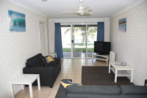 Kalbarri Seafront Villas - Accommodation Bookings 3