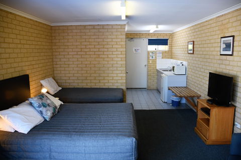 Kalbarri Seafront Villas - Accommodation Bookings 5