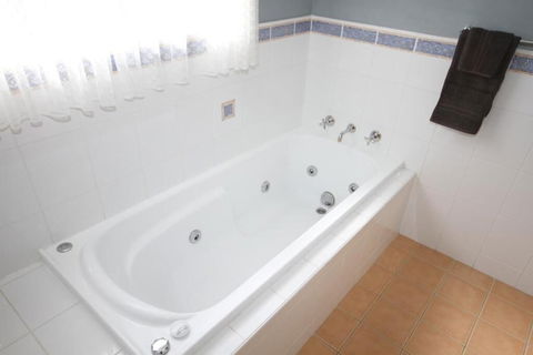 Acacia Snowy Motel - Accommodation Bookings 6