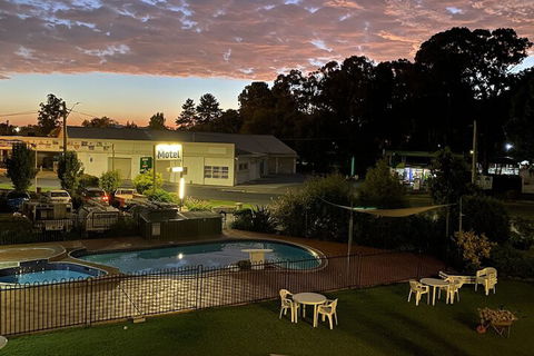 Bucketts Way Motel And Restaurant - Accommodation Bookings 3