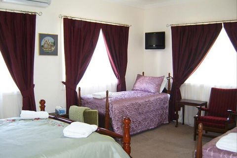 Gloucester On Avon Bed & Breakfast - Accommodation Bookings 5