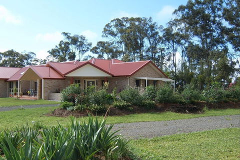 Gloucester On Avon Bed & Breakfast - Accommodation Bookings 3