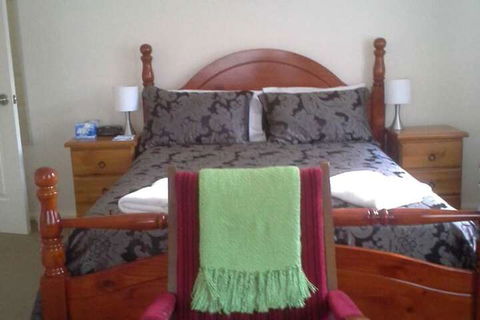 Gloucester On Avon Bed & Breakfast - Accommodation Bookings 4