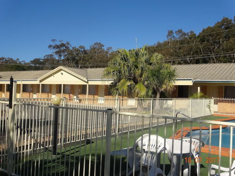 Forster Palms Motel - Accommodation Bookings 4