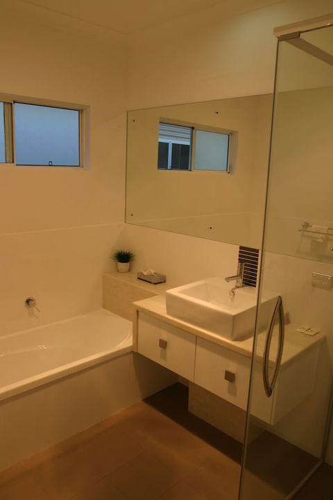 Clearwater Motel Apartments - Accommodation Bookings 3