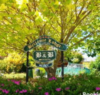 Eden Bed  Breakfast