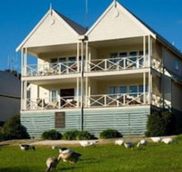 Lakeside Suites 1 - Accommodation Bookings