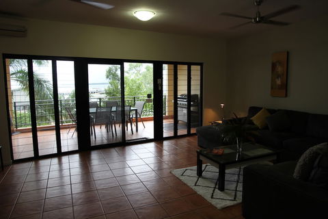 Darwin Deluxe Apartments - Accommodation Bookings 6