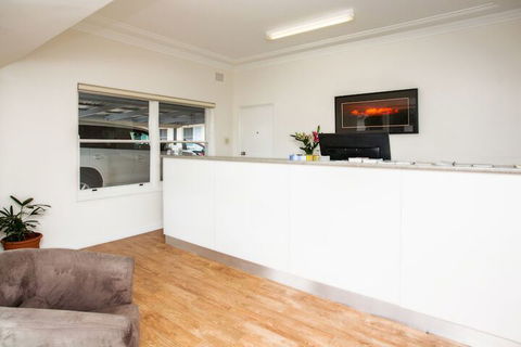 Cowra Motor Inn - Accommodation Bookings 7