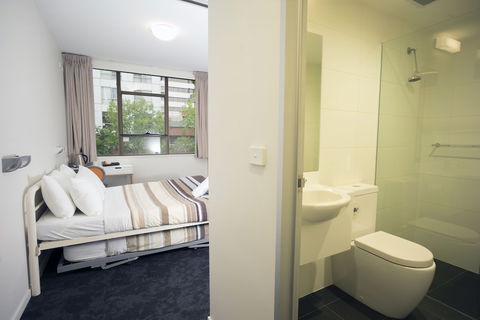 Canberra City YHA - Hostel - Accommodation Bookings 5