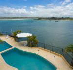 Commodore Apartment 8 - Accommodation Bookings