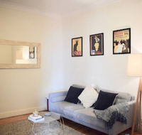 2 Bedroom Apartment in the Heart of Surry Hills - Accommodation Bookings