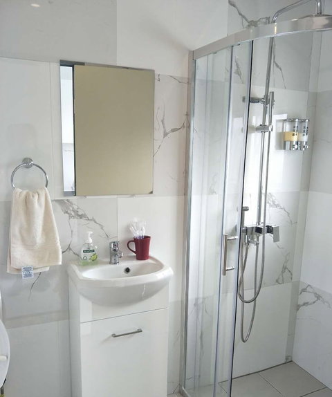 Auburn Garden House - Accommodation Bookings 6