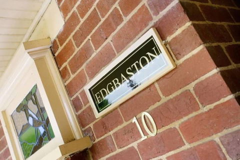 Rosanna Mansion - Accommodation Bookings 1