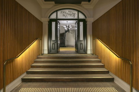 Farmers Home Hotel - Accommodation Bookings 2