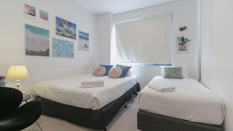 C16 Darling Harbour 2 BDR APT - Accommodation Bookings 2