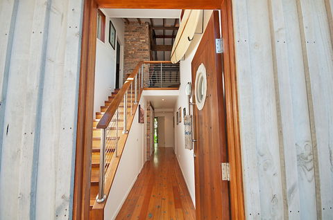 A PERFECT STAY - The Hawk At Wategos - Accommodation Bookings 2