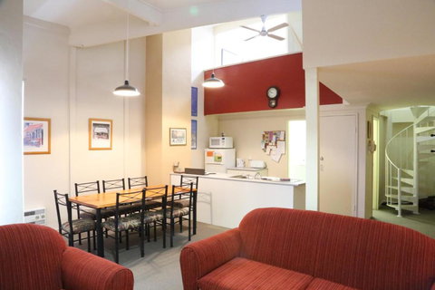 Razorback 2 - Accommodation Bookings 3