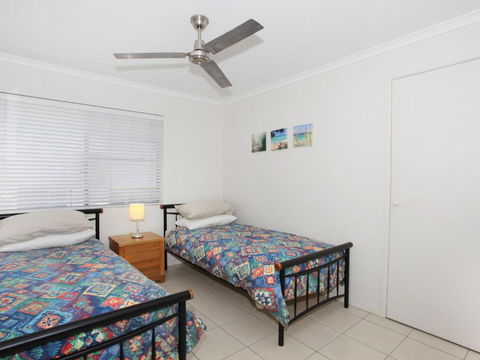 Maui 6 2 BDRM Apt On Parkyn Pde - Accommodation Bookings 1