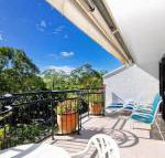Bayona U2 - Accommodation Bookings