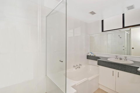 Tasman Towers 9 3 Munster Street - Accommodation Bookings 2