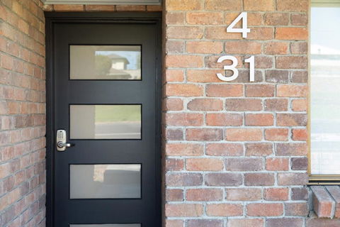 City Four Apartment - Accommodation Bookings 2