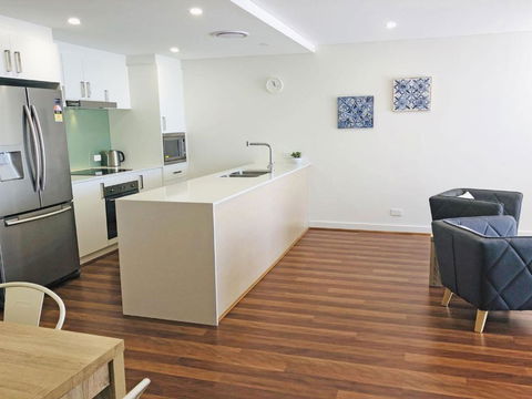 Avra Seabreeze 503 / 4 8 Bullecourt Street - Accommodation Bookings 2
