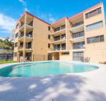 Golden Shores Unit 1 21 Landsborough Parade - Accommodation Bookings