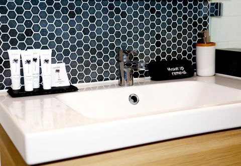 Ashburton Apartment - Accommodation Bookings 3