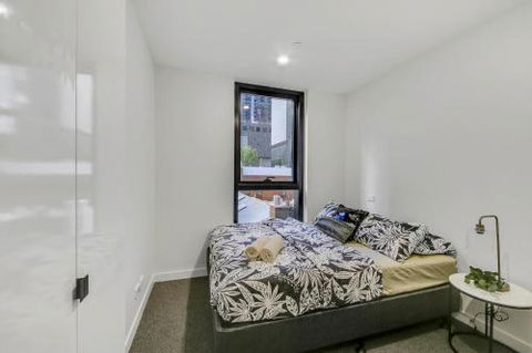 A Modern 2BR Apt 5 Min Walk To Melbourne Central - Accommodation Bookings 3