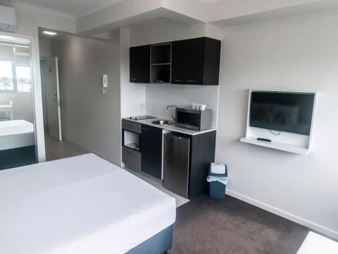 Airtrip Apartments On River Street - Accommodation Bookings 2