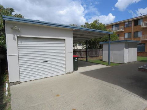 Cabenay 3 VIEWS ACROSS THE PARK - Accommodation Bookings 6