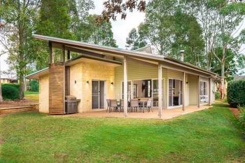 RUST - Accommodation Bookings 3