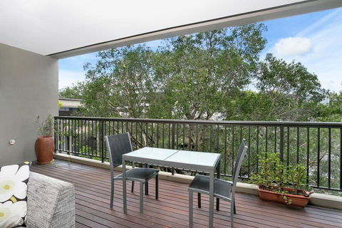 Surry Hills 1 Bedroom Apartment ADEL1 - Accommodation Bookings 3