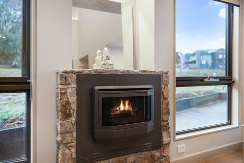 Black Out - Accommodation Bookings 3