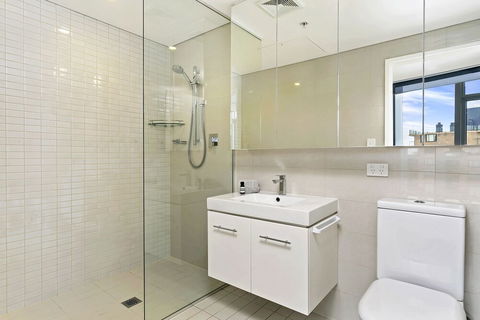 Vibrant Inner City Apartment SHIL2 - Accommodation Bookings 0
