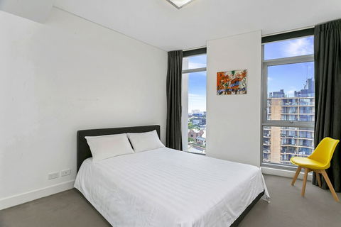 Vibrant Inner City Apartment SHIL2 - Accommodation Bookings 1