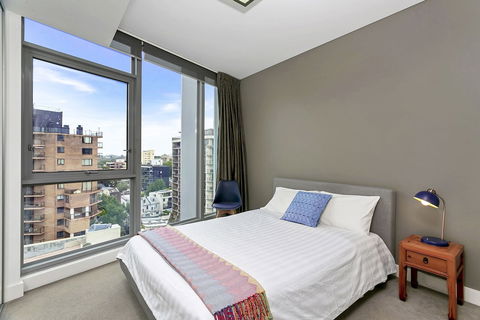 Vibrant Inner City Apartment SHIL2 - Accommodation Bookings 2