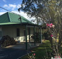 Old Schoolmasters Cottage on the Barrington River - Accommodation Bookings